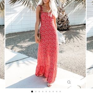 Vici MY FAIR LADY FLORAL RUFFLE MAXI DRESS